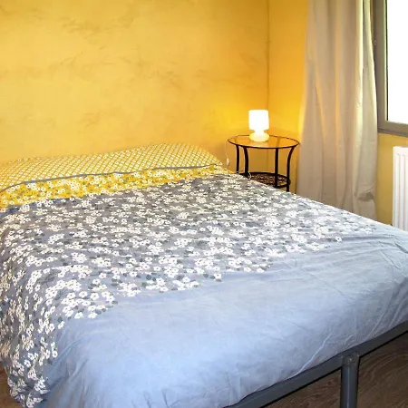 펜션 Holiday Home Au Fil De L'Eau Douce - Chs100